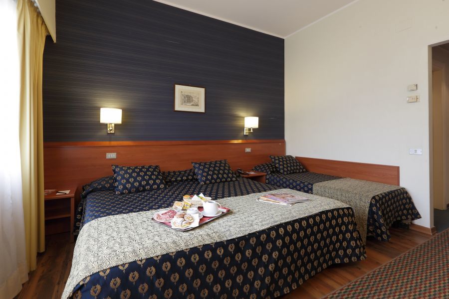 Western Chc Hotel 4*