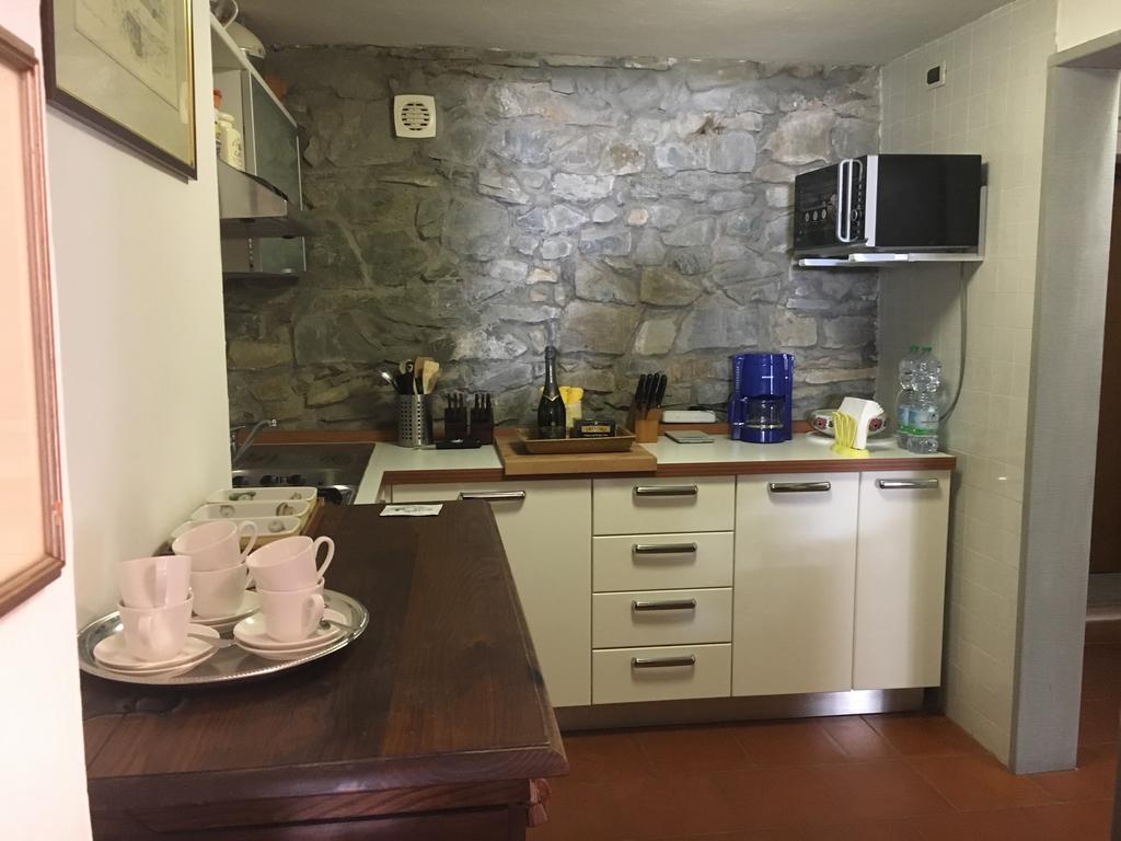 Old Town In The Green: Federico's Apartment.
