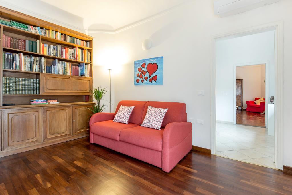 Santa Maria Del Carmine Apartment Florence