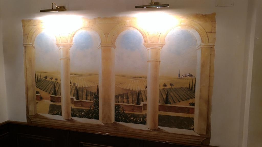 Santa Croce Hotel 2*