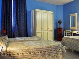 Regina Hotel *