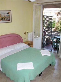 Hotel Cinzia *