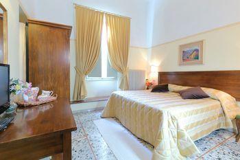Residenza Th Battistero 2*