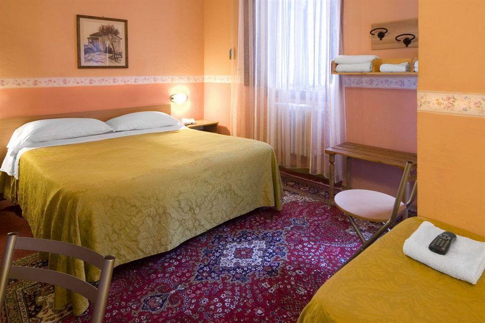 Camilla Guelfa Hotel Florence