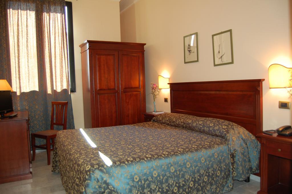 Astor 3* Florence