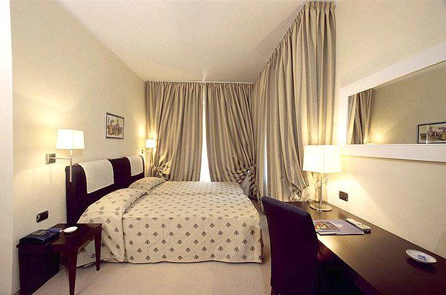 Airport Hotel 4*