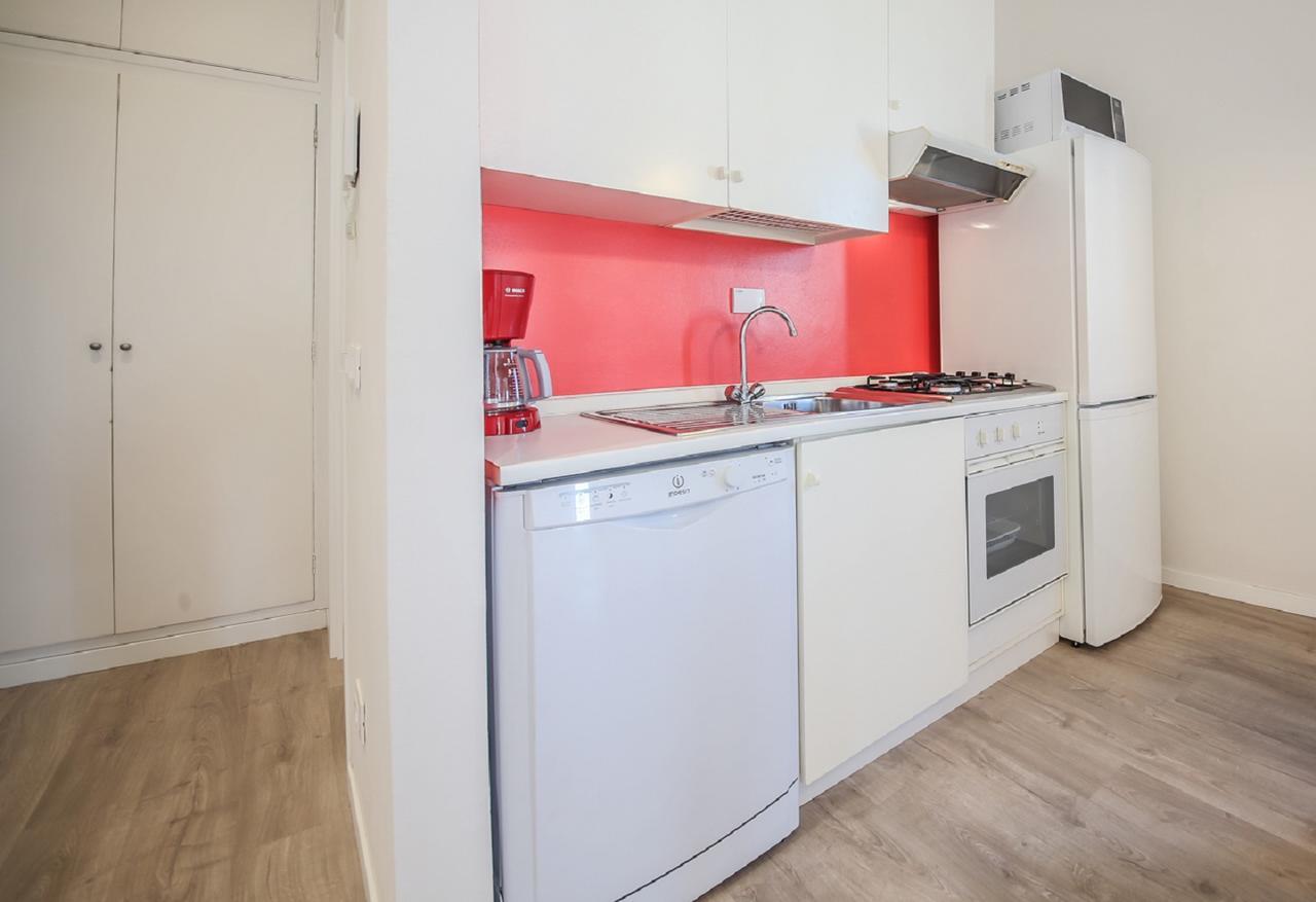 - Unita Balcony Apartment