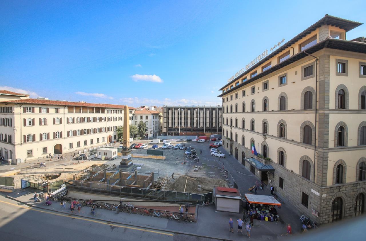 - Unita Balcony