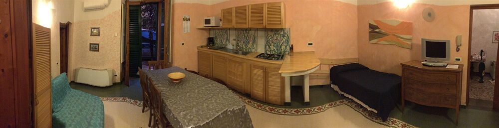 Gemini Apartment *
