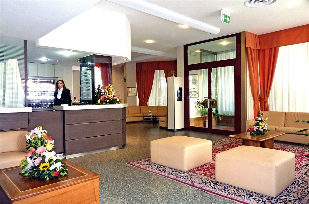 Hotel Western Chc 4*