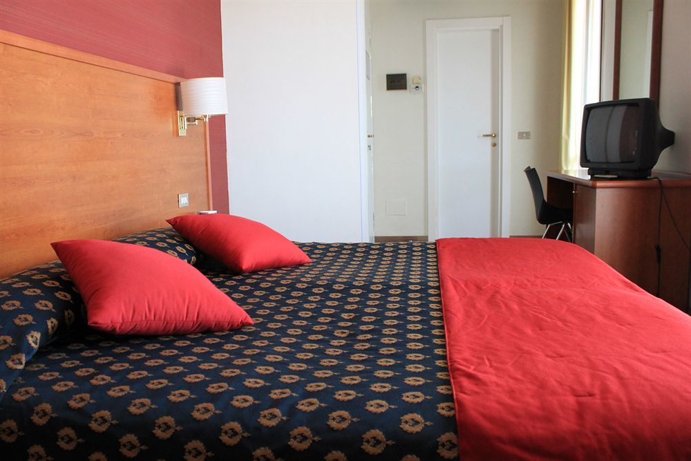 Hotel Western Chc