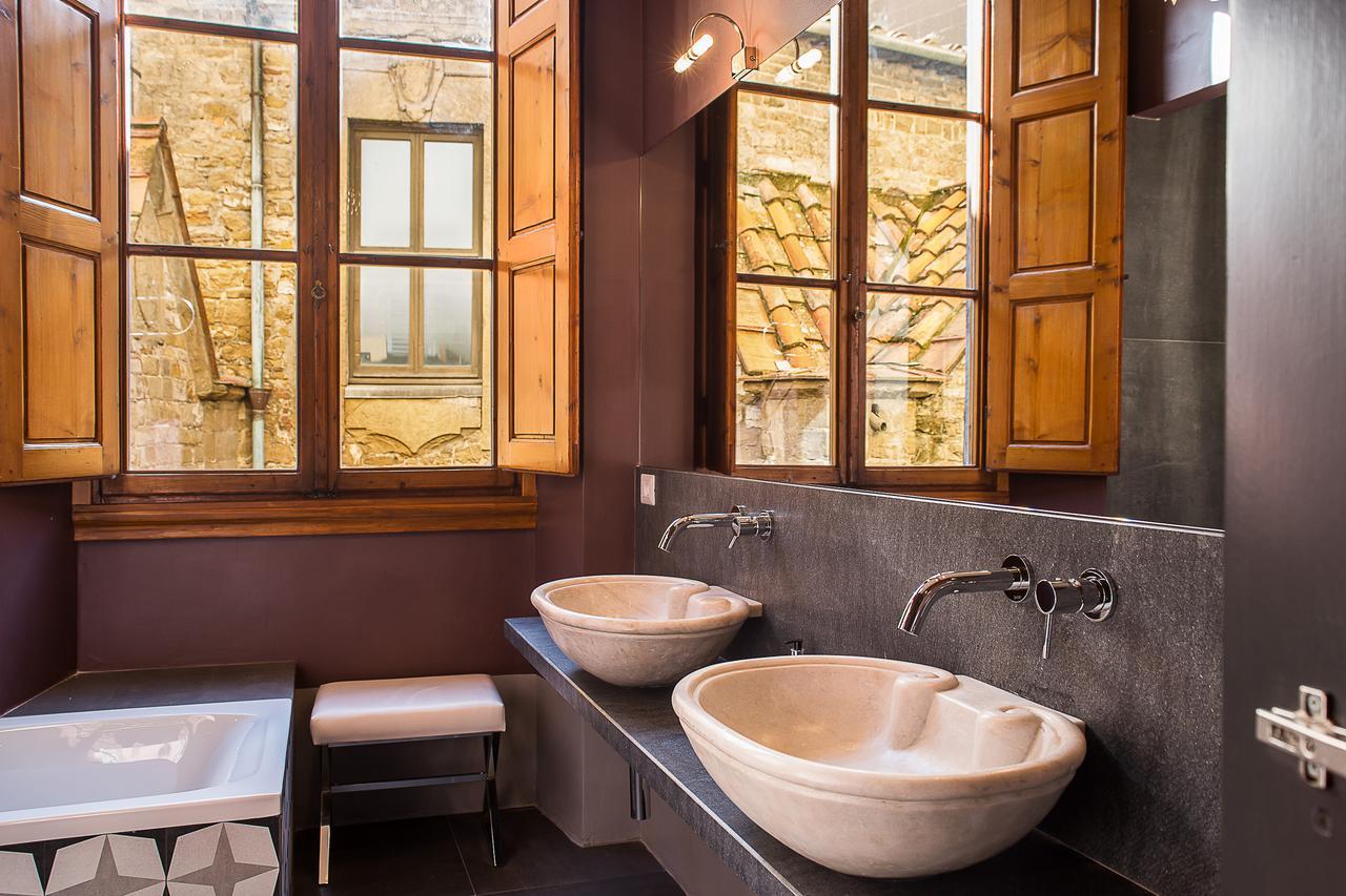 Palazzo Gallery - The Tuscan Collection