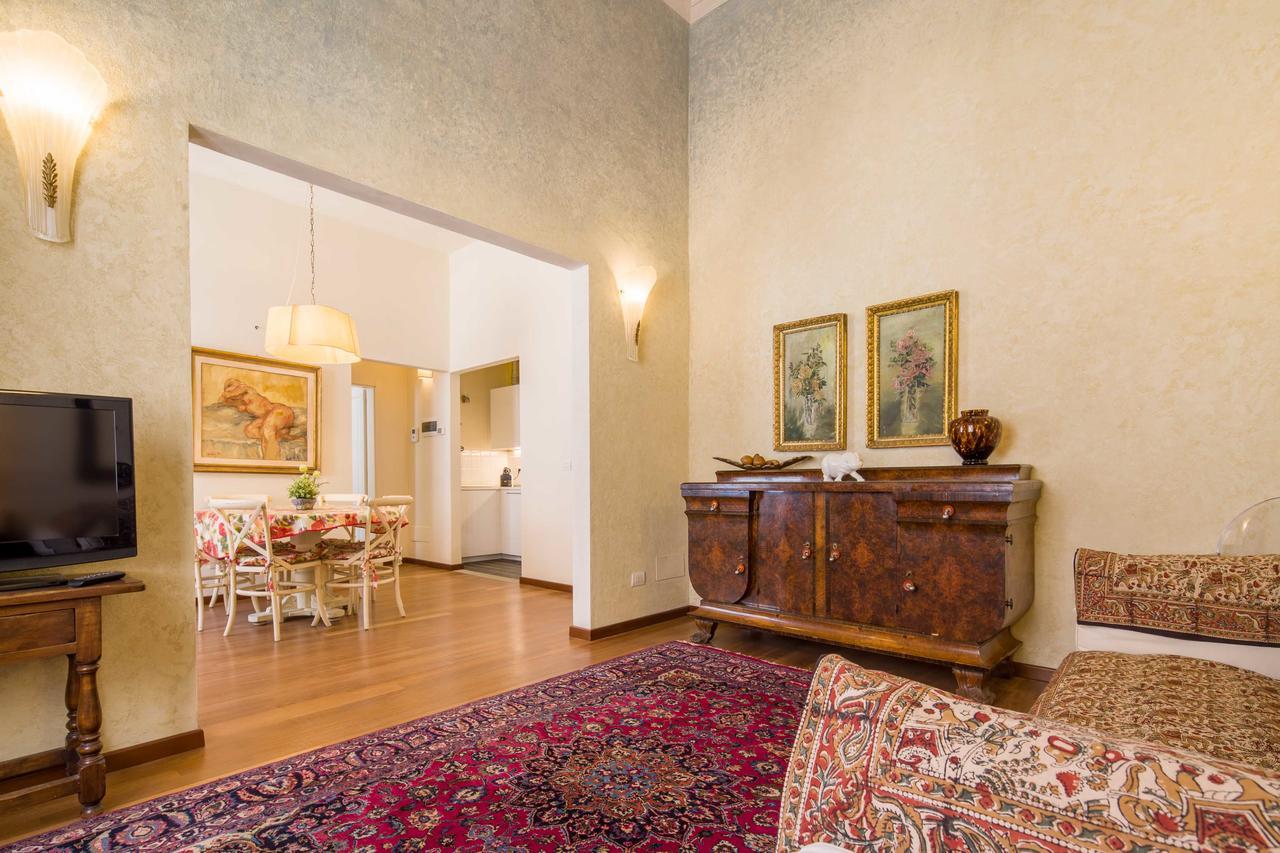 Tornaquinci Palace Apartment