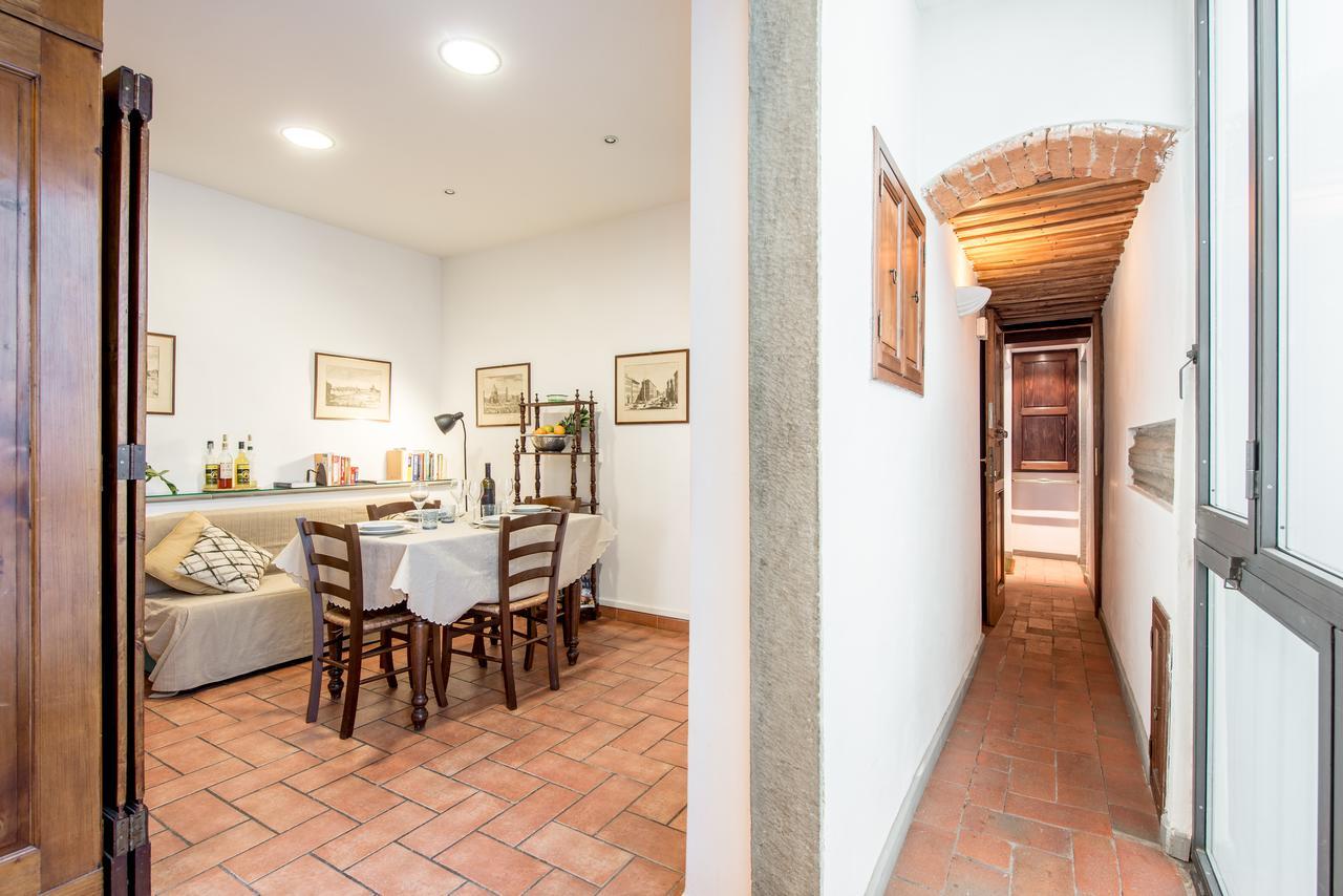 Antefissa Appartamento Firenze