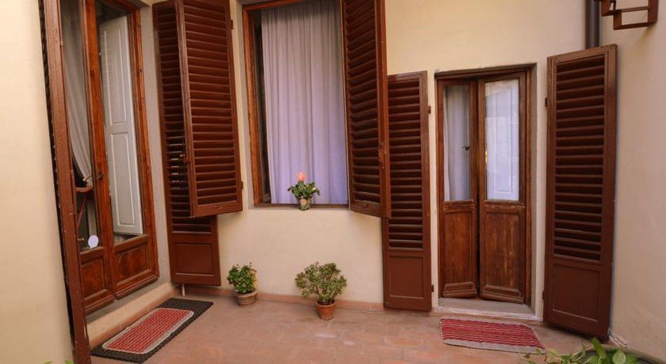 Guest house Cimabue 9 3*