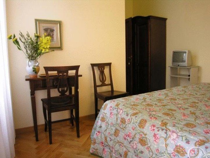 Cimabue 9 Guest house