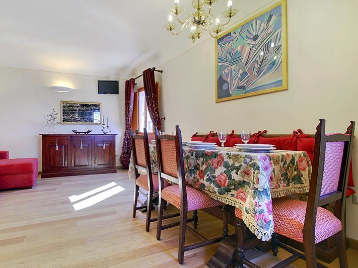 Via Dei Pepi Apartment Florence