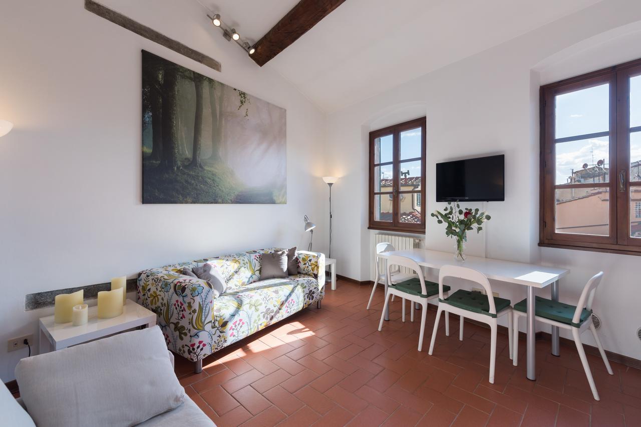 Roommo Sant'Ambrogio * Firenze