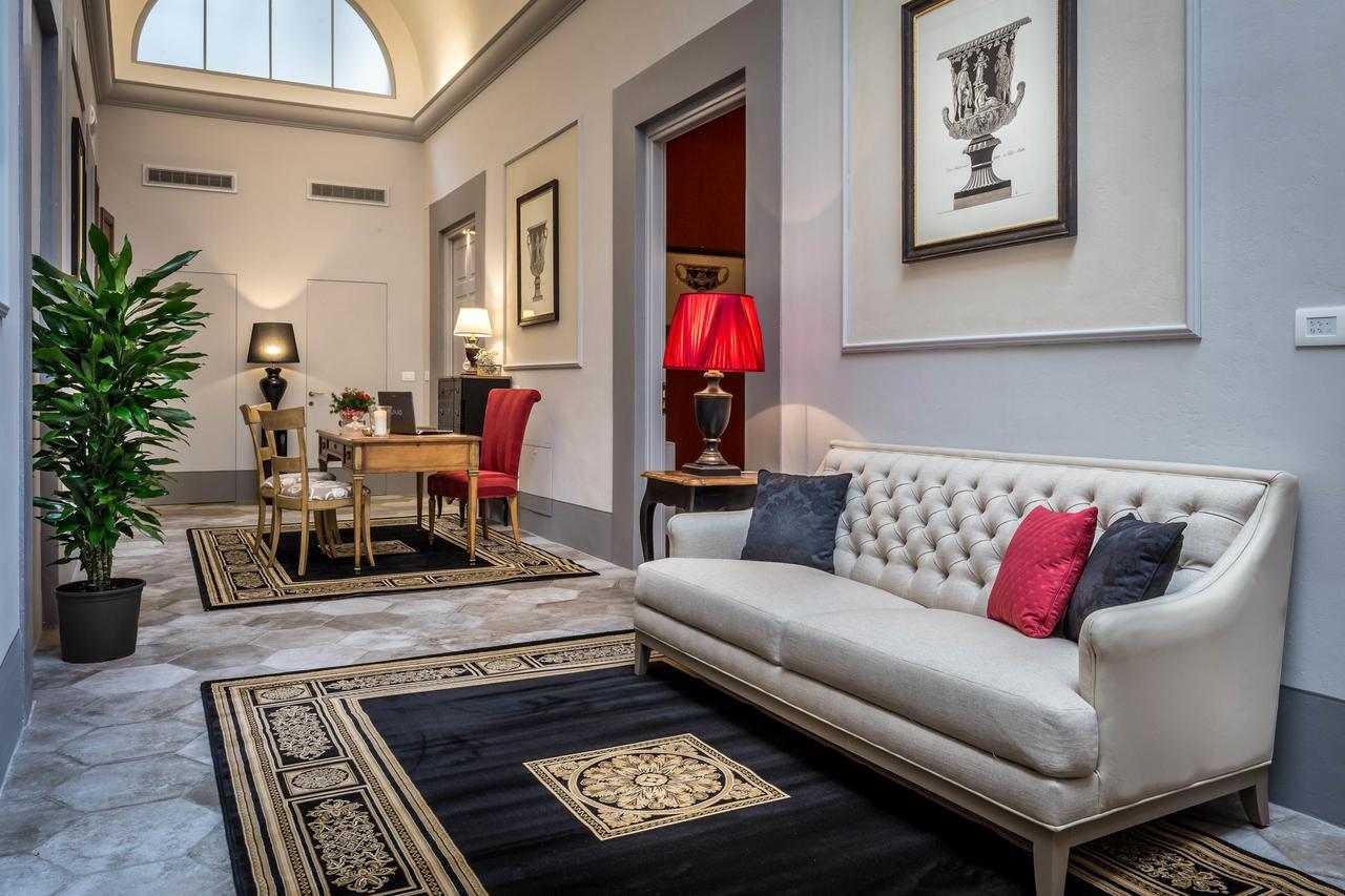 Hotel Palazzo Ridolfi - Residenza D'epoca 3*