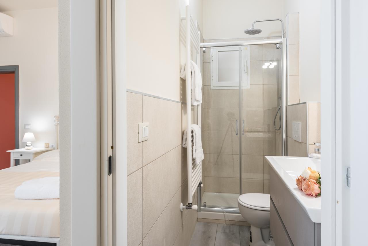 Ognissanti 3 Bedrooms *