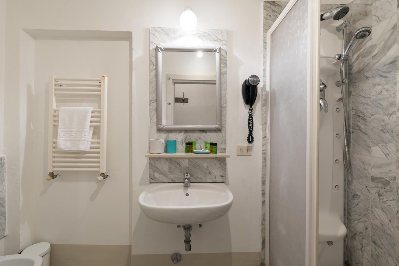 F7 - Santa Croce One Bedroom Flat For 2 Or 3 Guests Florence