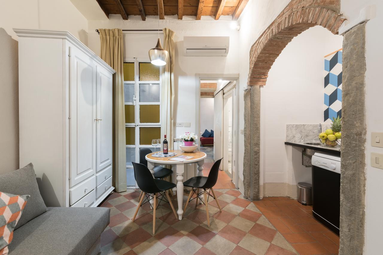 F7 - Santa Croce One Bedroom Flat For 2 Or 3 Guests Apartment Florence
