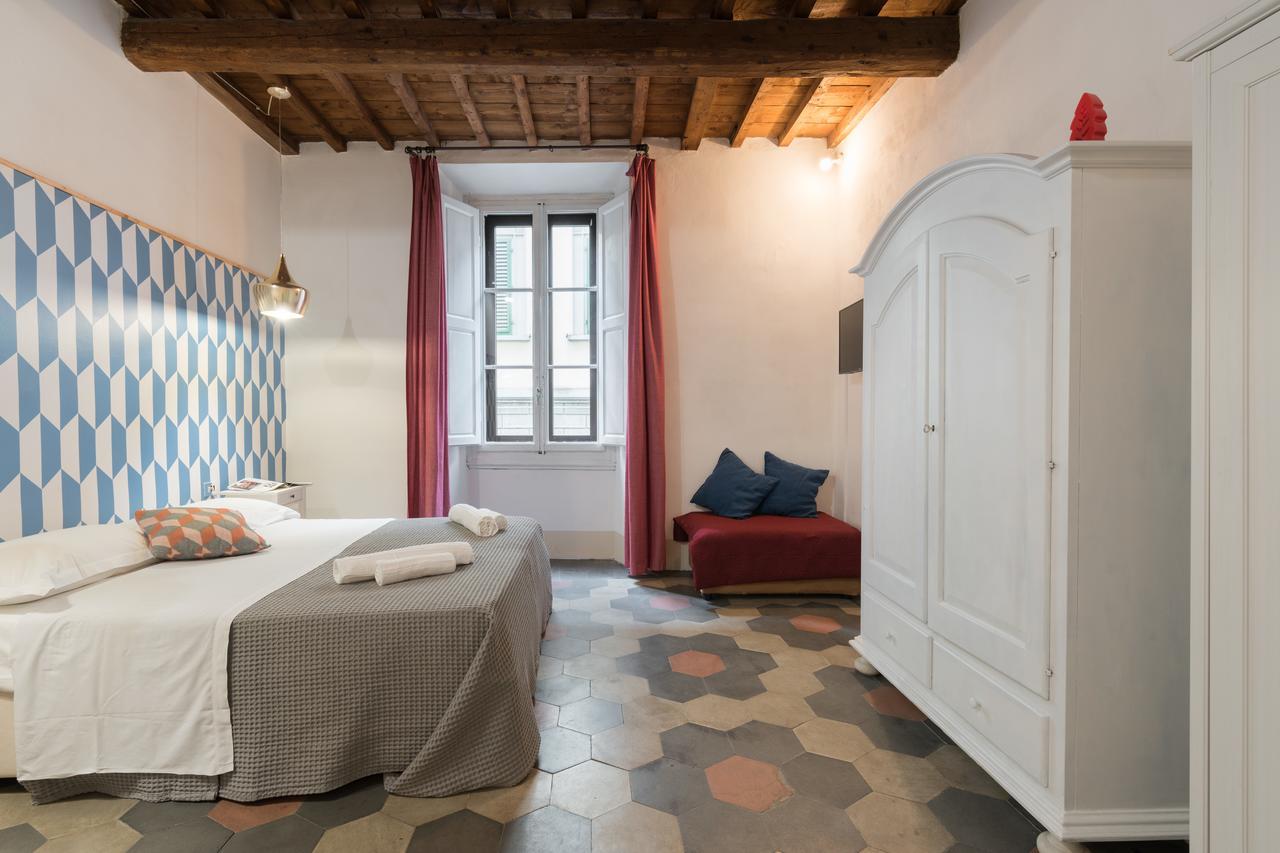 Apartment F7 - Santa Croce One Bedroom Flat For 2 Or 3 Guests Florence