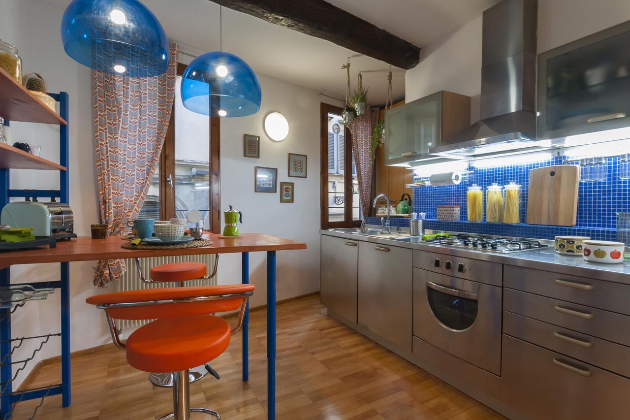 Pietrapiana Flat & Local Market Apartment *