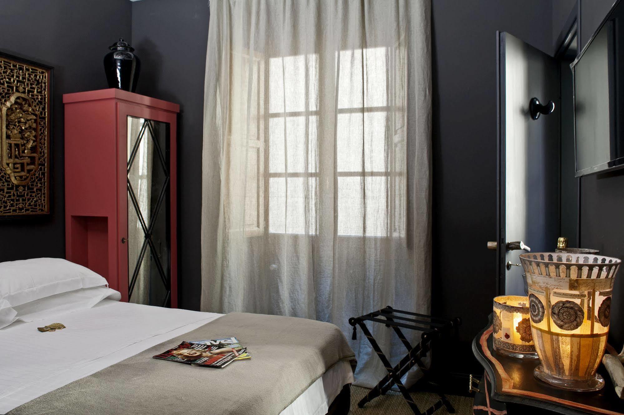 Porcellino Gallery Art Boutique Bb Bed & Breakfast Florence