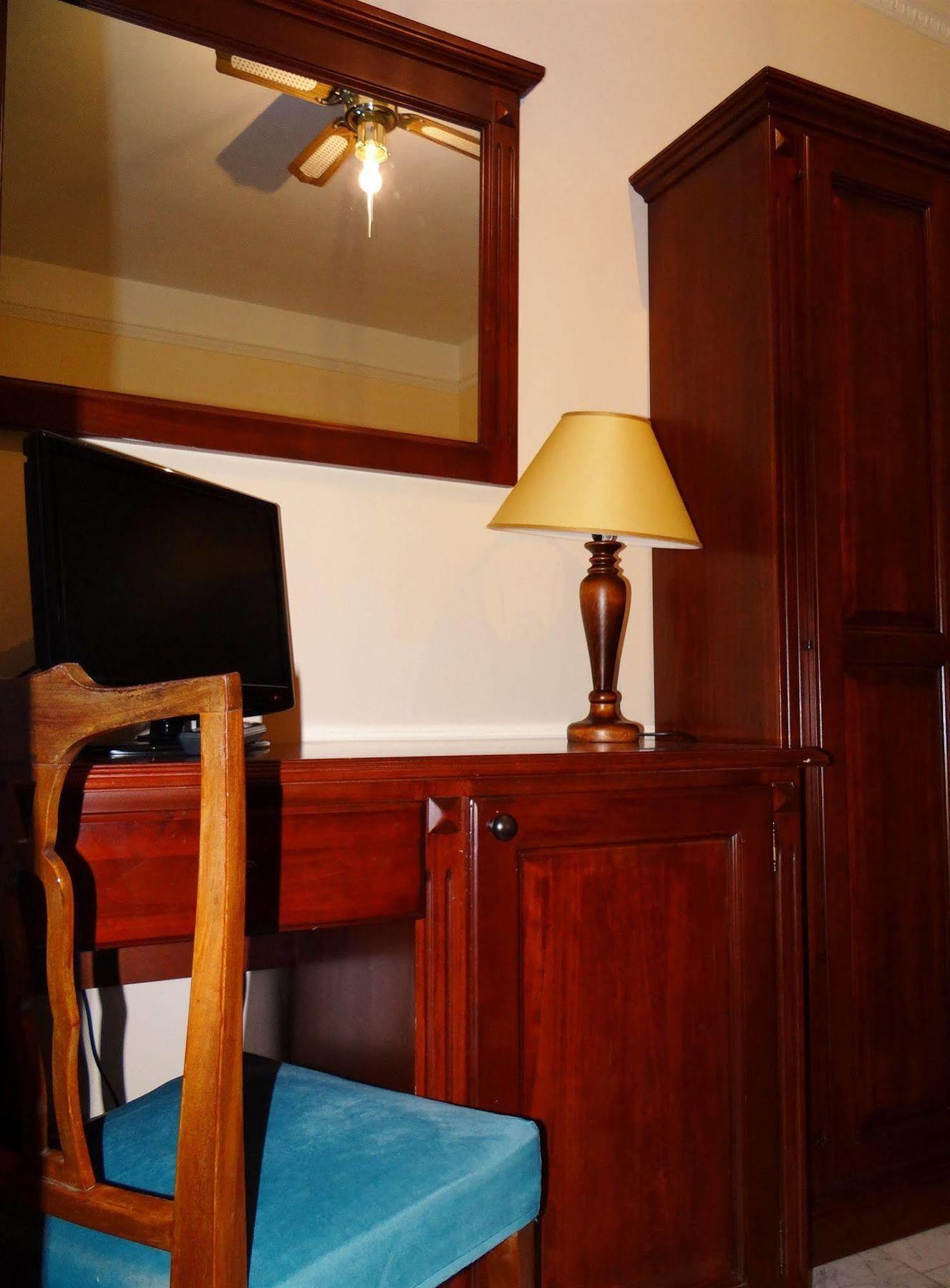 Astor Hotel 3*