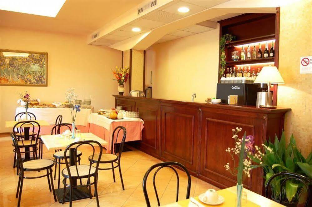 Hotel Astor 3*