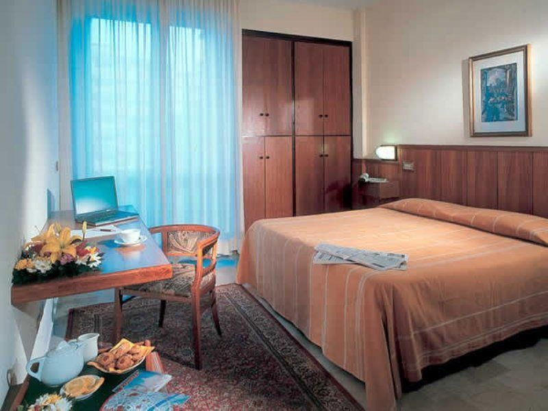 Auto Park Hotel 3*