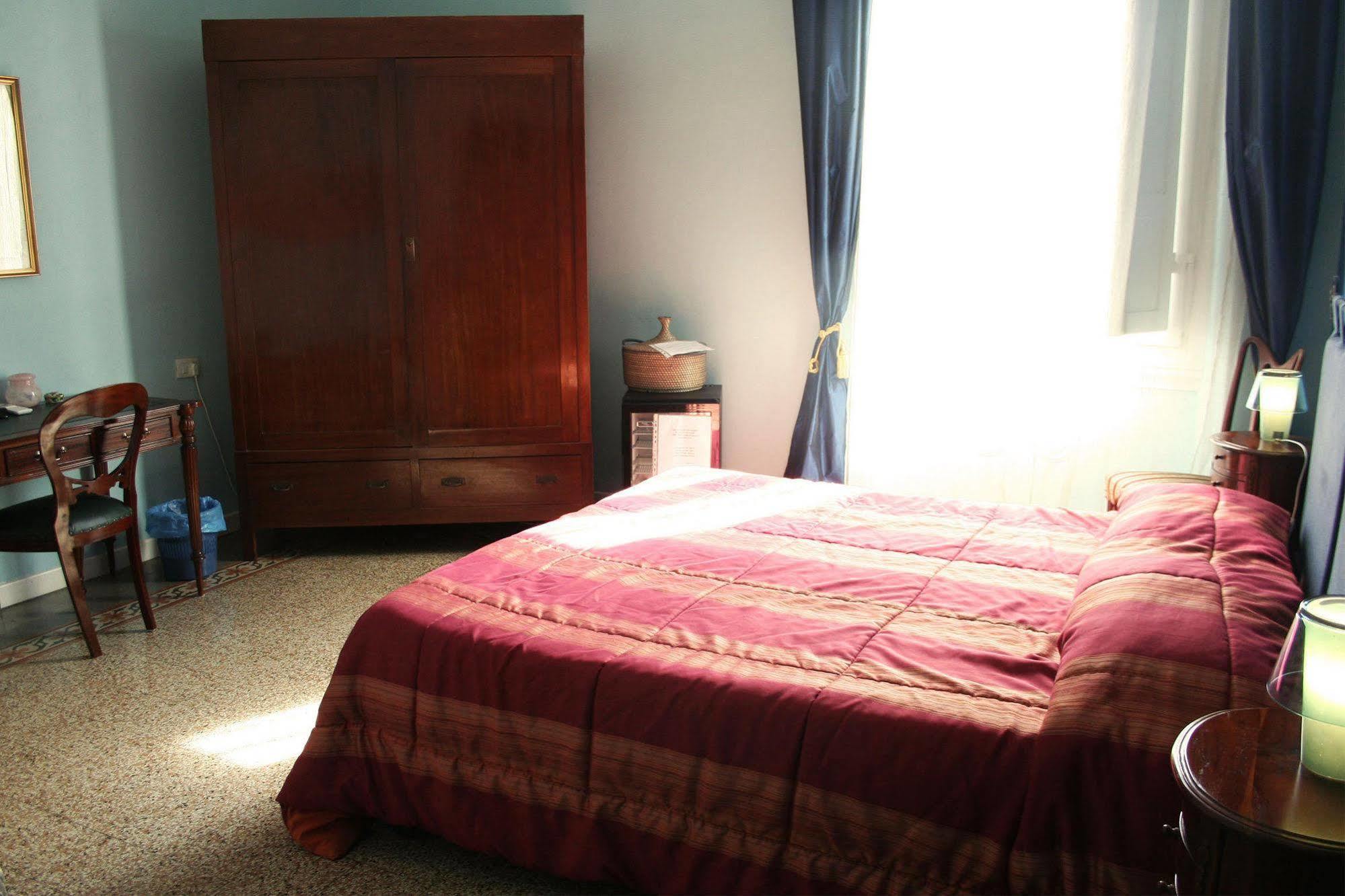 Guest house A Casa Di Virgilio 3*