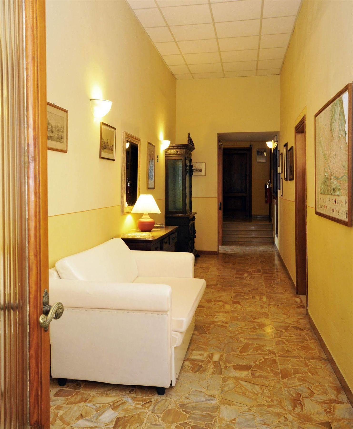 Hotel Marine 3*