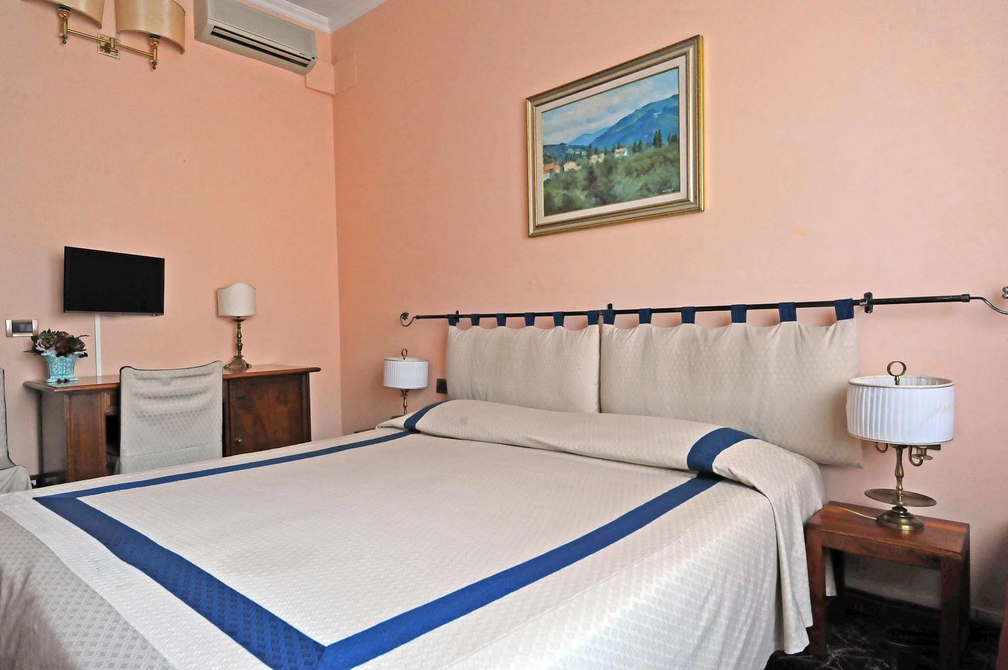 Bed & Breakfast Residenza Cantagalli Florence
