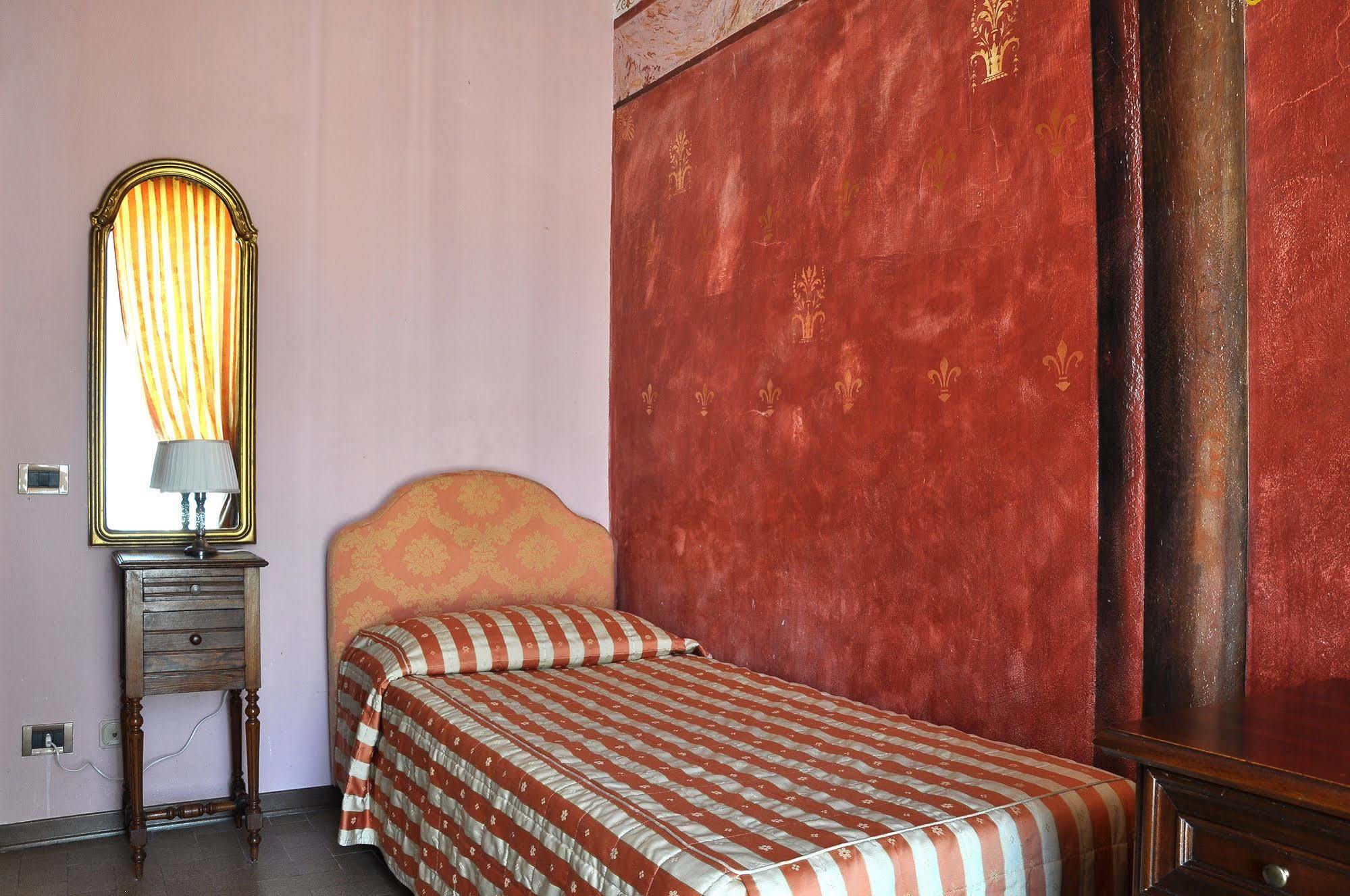 Bed & Breakfast Residenza Cantagalli 2*