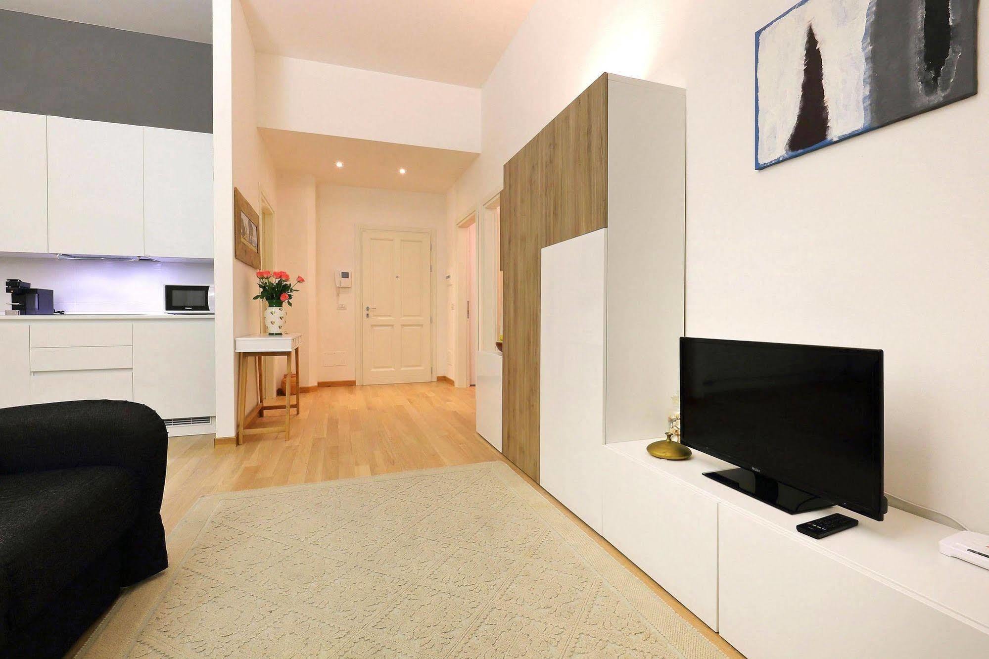 Relais White Apartment *