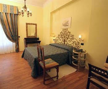 Hotel Berna