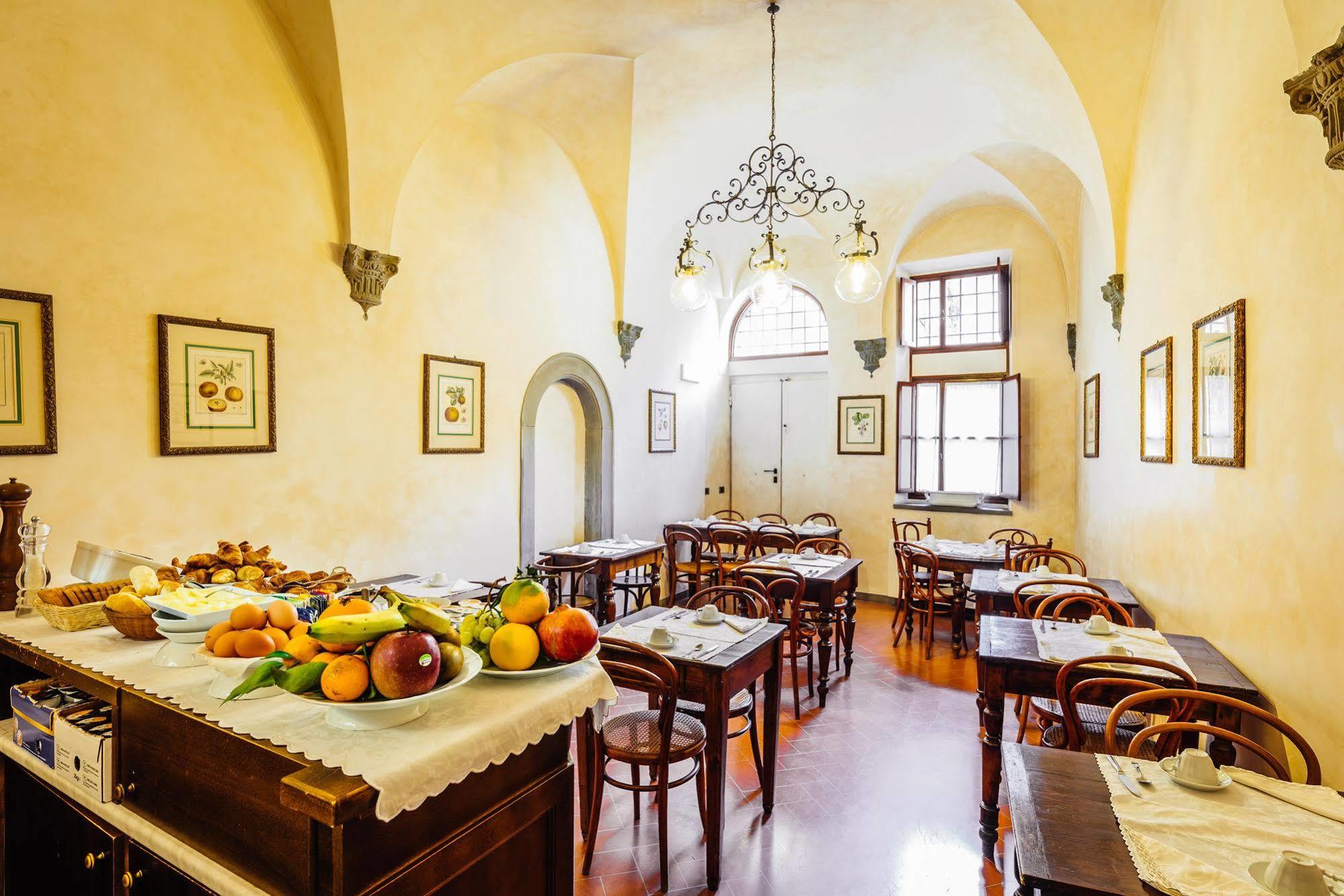 Hotel Benivieni 3*