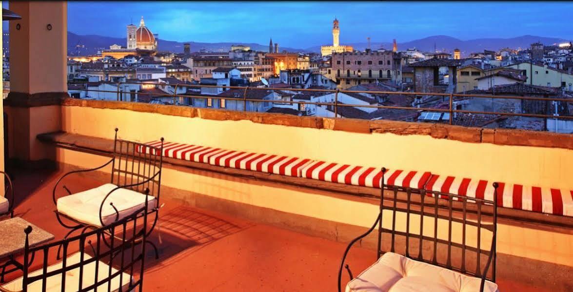 Palazzo Magnani Feroni, - Residenza D'epoca 3*