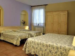 Regina Hotel