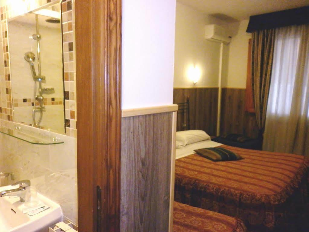 Hotel Camilla Guelfa Florence