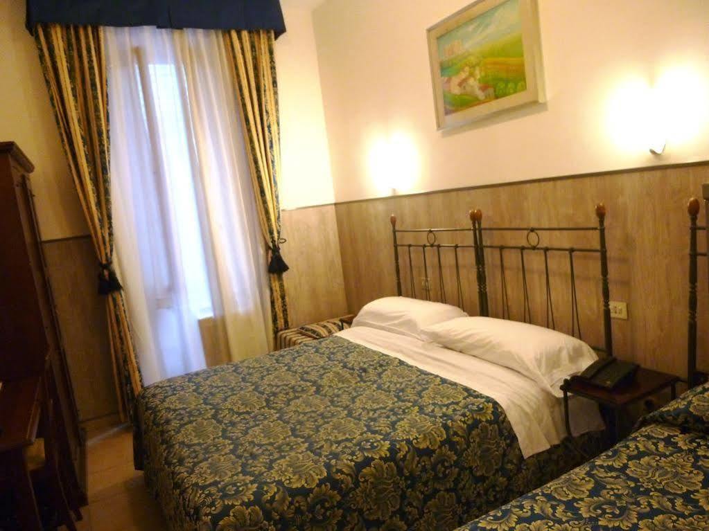 Camilla Guelfa Hotel 3*