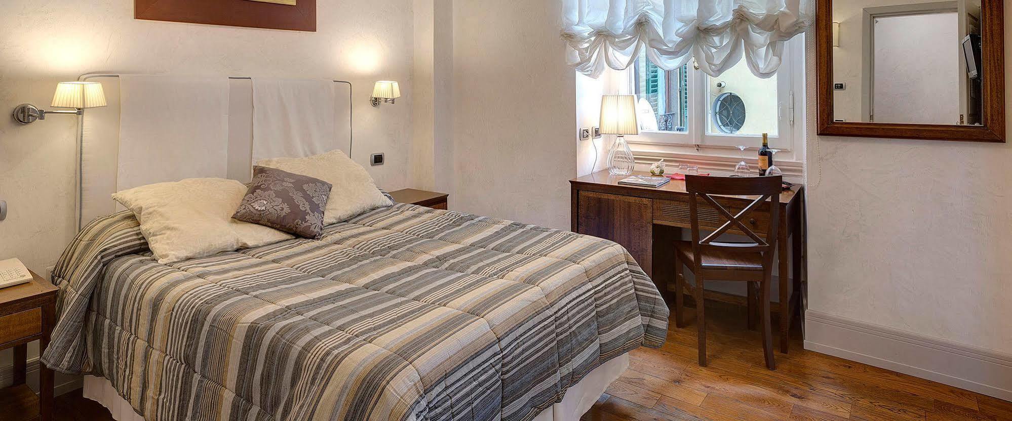 Il Salotto Di 3* Florence