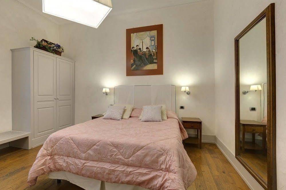 Il Salotto Di 3* Florence