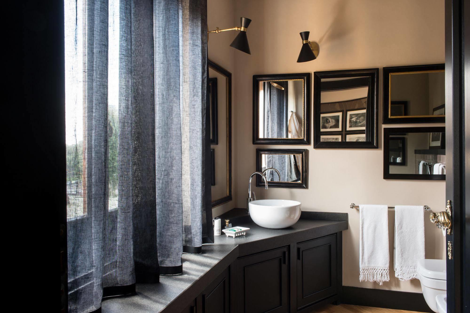 Bed & Breakfast Velona's Jungle Luxury 3*