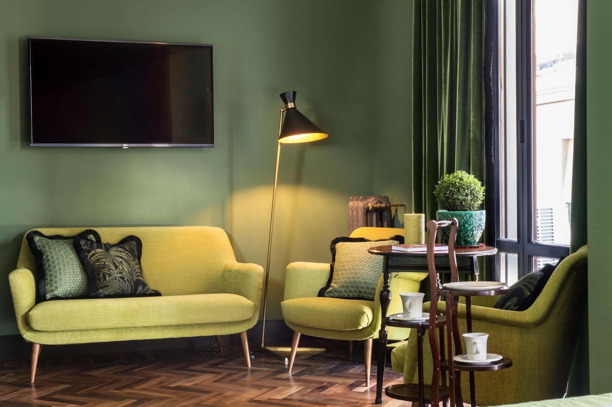 Bed & Breakfast Velona's Jungle Luxury 3*