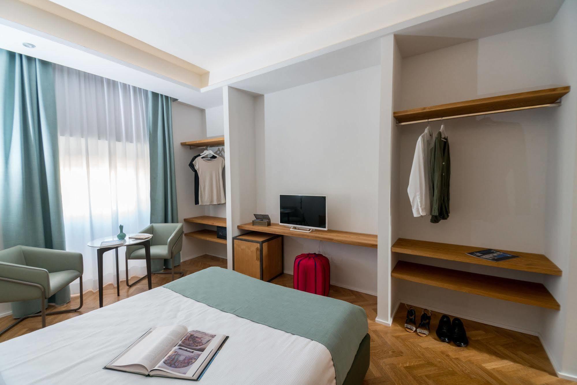 Relais Luce 3*