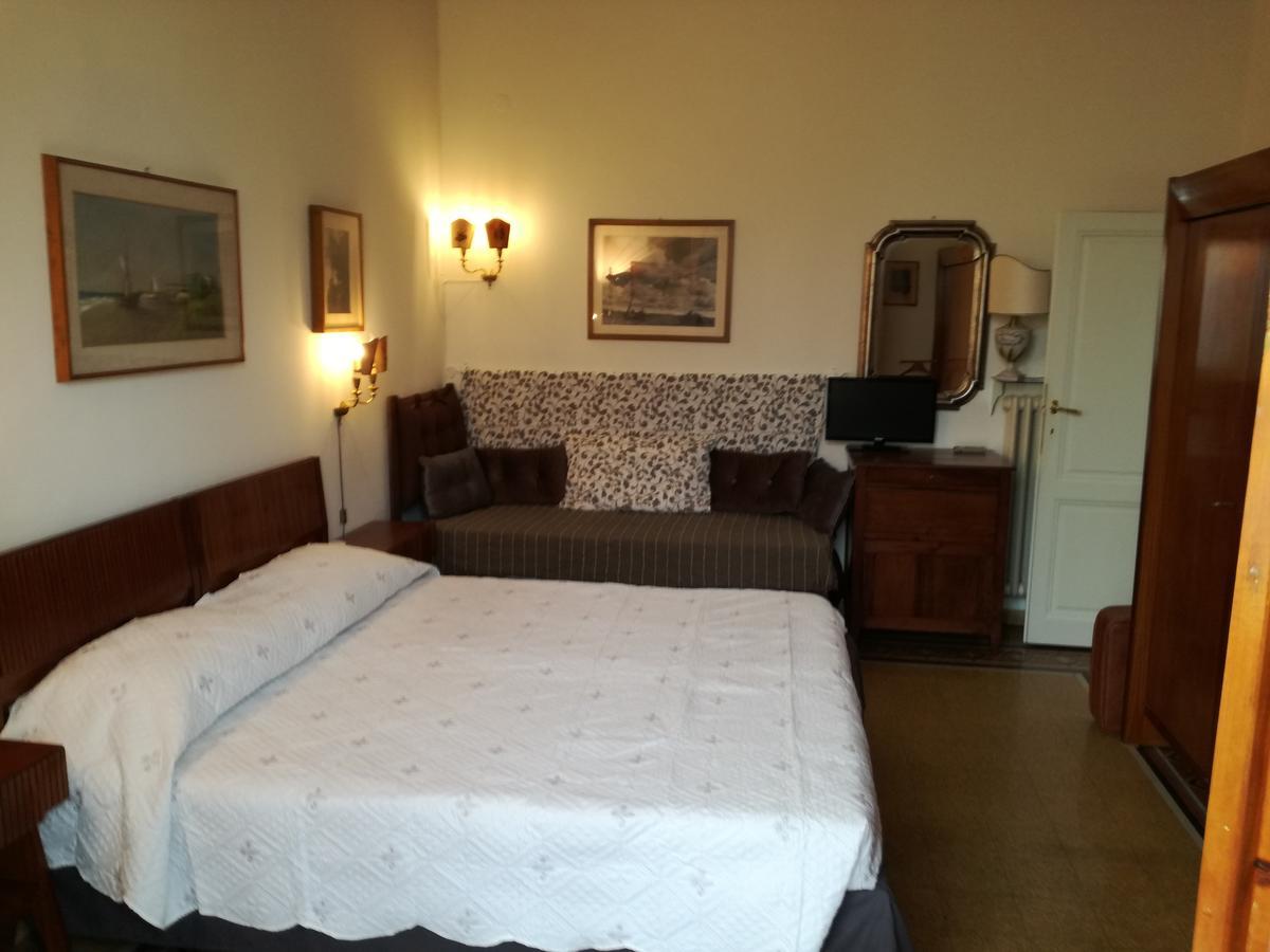 By Anna Guest house Florence