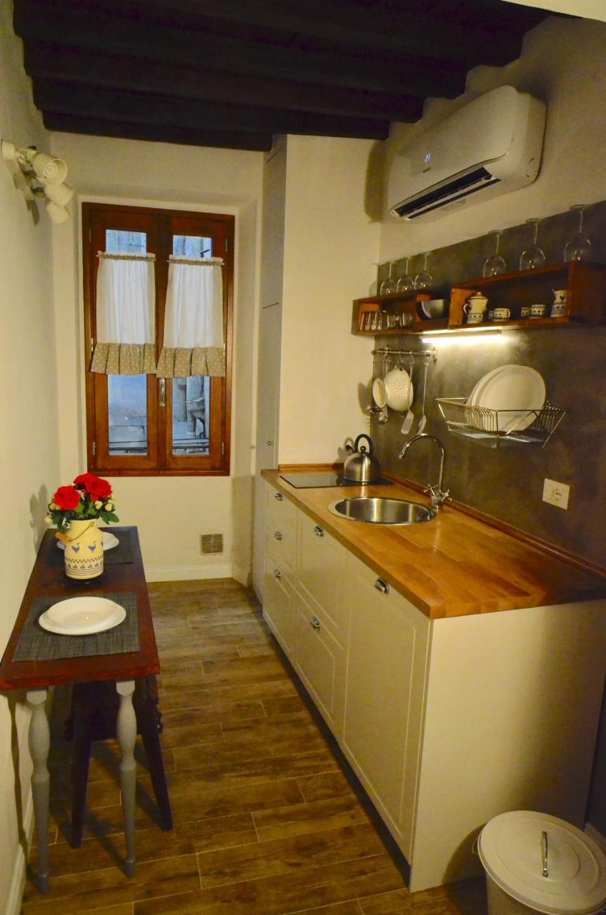 La Nicchia Guelfa *